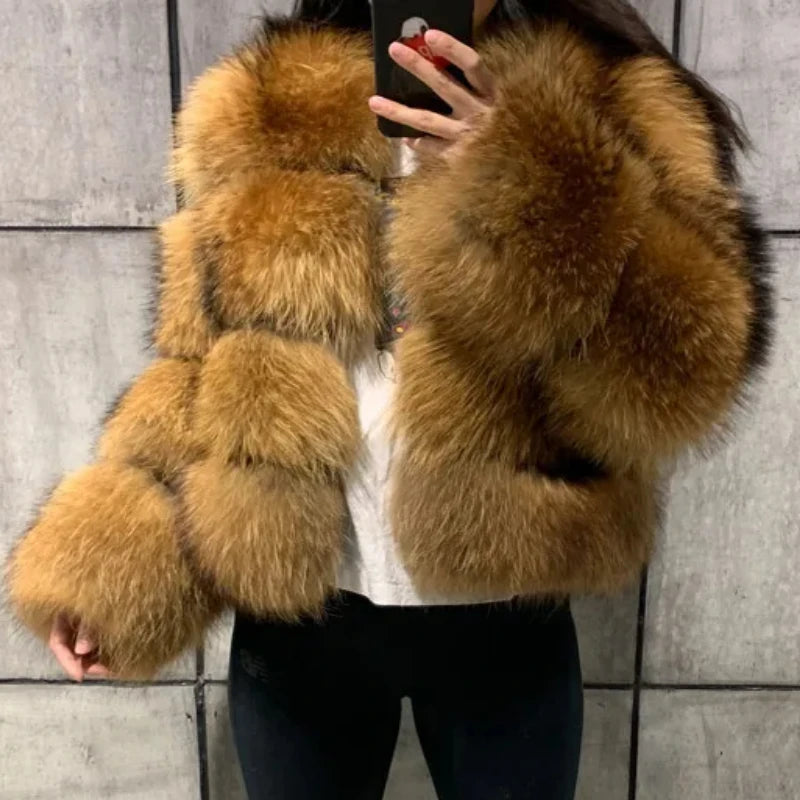 Chaqueta de Pelos Sintético para Mujer – Diseño Corto y Estilo Elegante