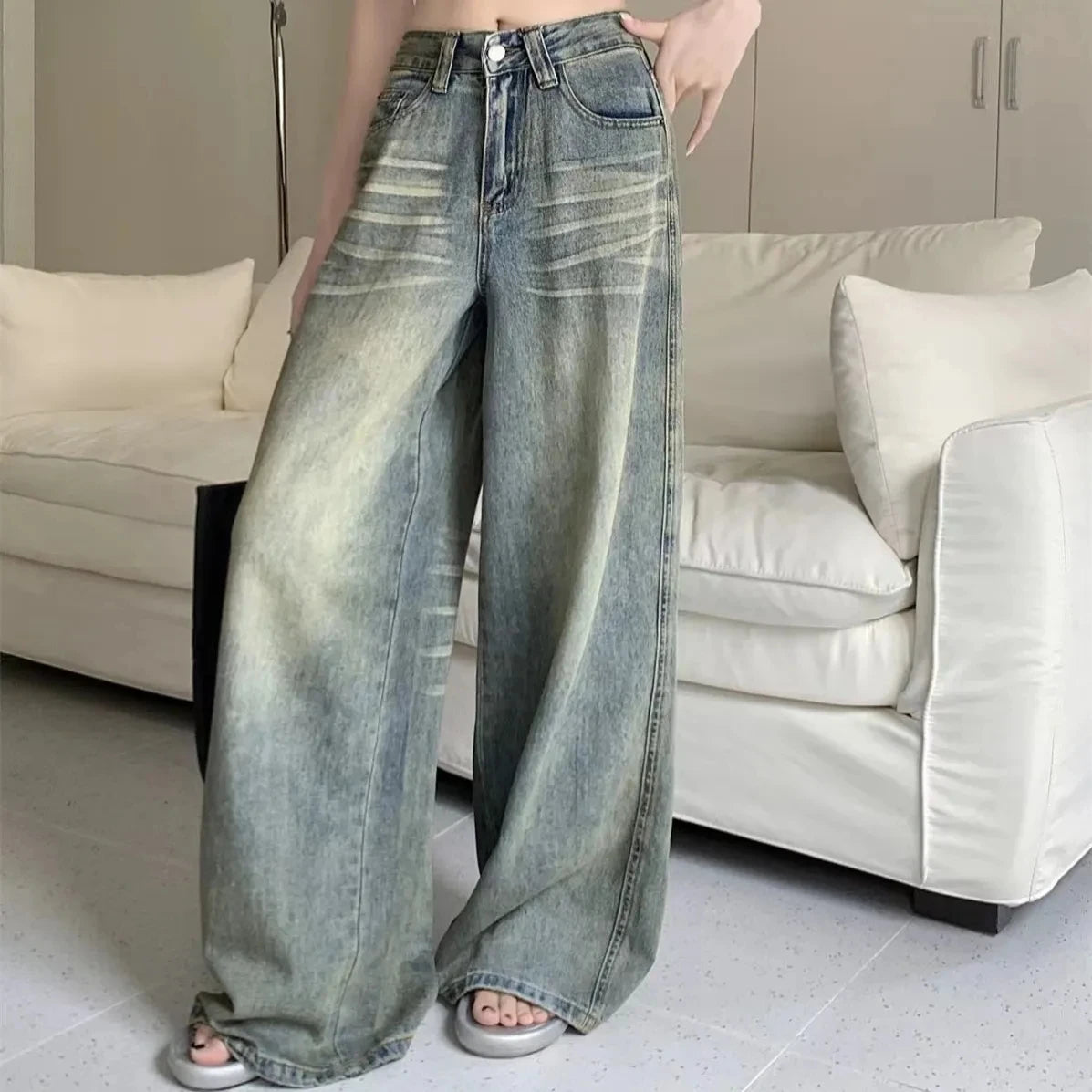 Jeans Valeria — Corte Recto, Cintura Alta y Estilo Y2K
