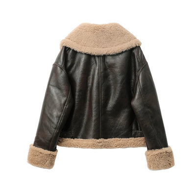 Chaqueta Corta de Mujer – Diseño Acolchado Reversible y Estilo Elegante