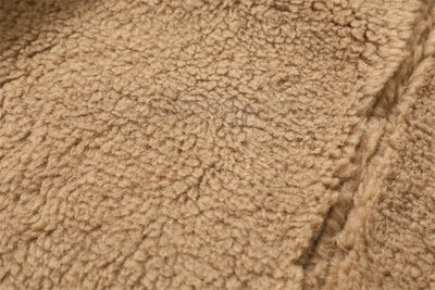 Chaqueta Corta de Mujer – Diseño Acolchado Reversible y Estilo Elegante
